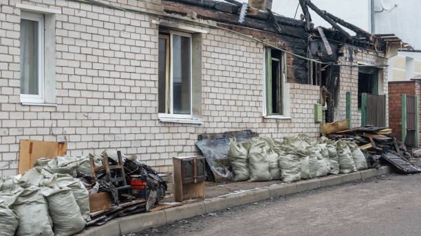 24/7 Emergency Fire Damage Removal experts in Knollwood, IL